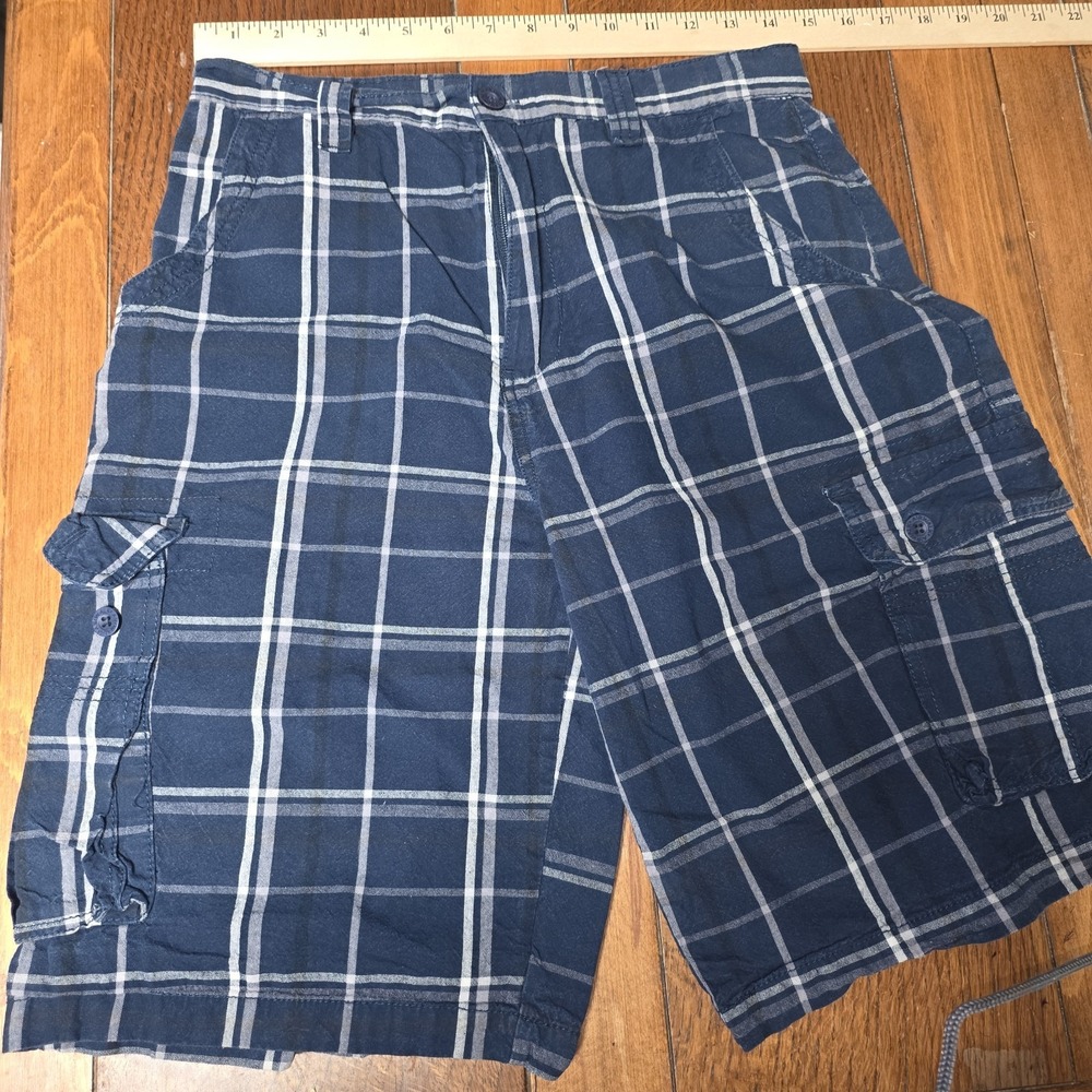 Airwalk Shorts Adult Size 33 Blue & White Plaid Cargo Pockets Casual Mens